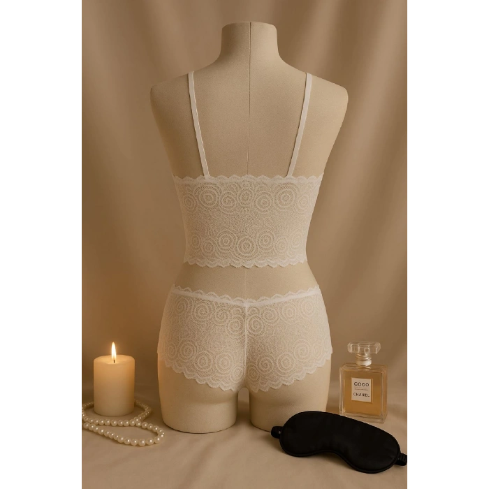 MARSiLYAN- Kadın Beyaz Dantel Bralet Şort Takımı – Romantik ve Zarif İç Giyim