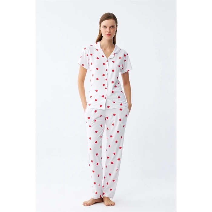 MARSiLYAN- Kadın Beyaz Kırmızı Kalpli Önden Düğmeli Pijama Takımı