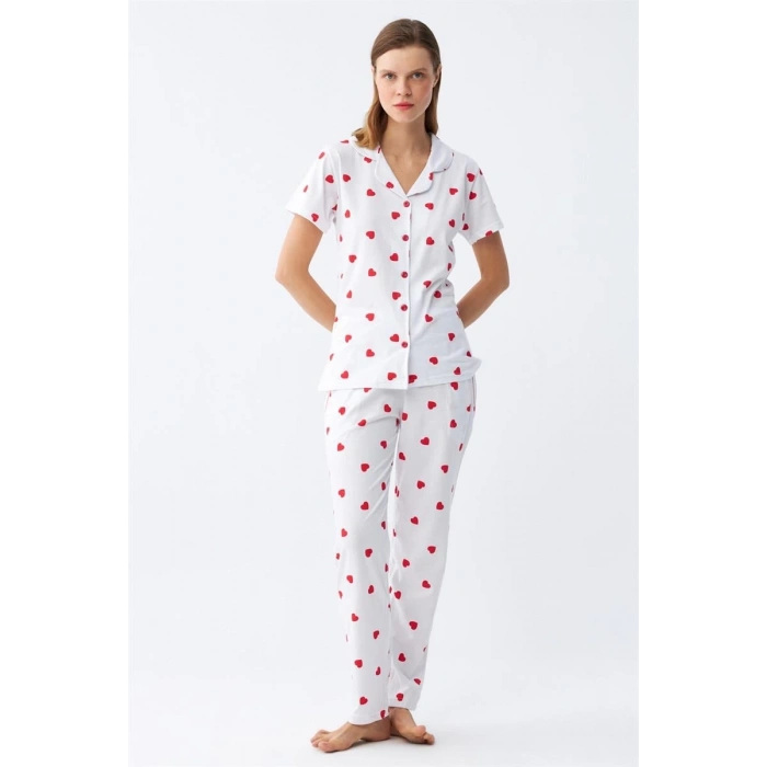 MARSiLYAN- Kadın Beyaz Kırmızı Kalpli Önden Düğmeli Pijama Takımı