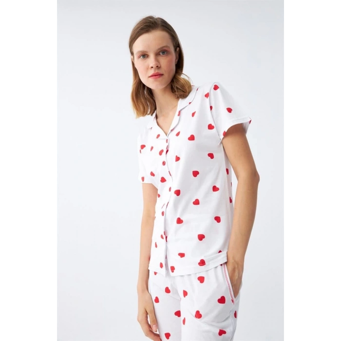 MARSiLYAN- Kadın Beyaz Kırmızı Kalpli Önden Düğmeli Pijama Takımı
