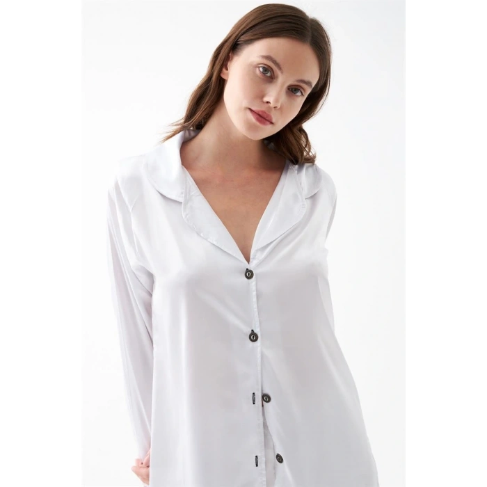 MARSiLYAN- Kadın Beyaz Oversize Saten Pijama Takımı – Rahat Kesim Şık Ev Giyim Seti