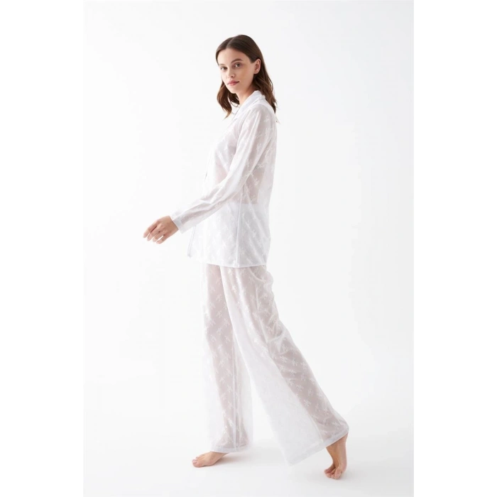 MARSiLYAN- Kadın Beyaz Şeffaf Jakar Düğmeli Pijama Takımı