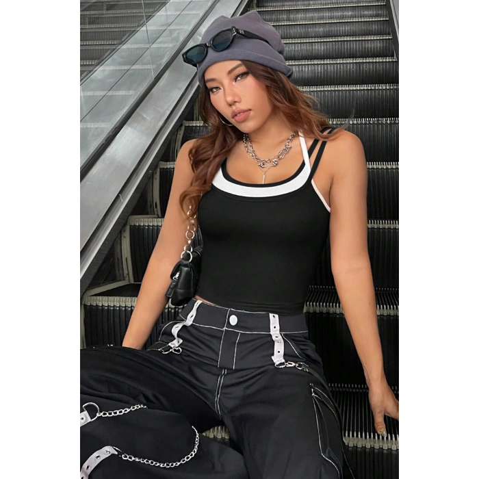 MARSiLYAN- Kadın Beyaz Siyah Çift Renk Çapraz Askılı Crop Top Bluz