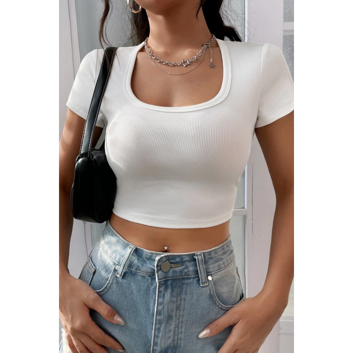 MARSiLYAN- Kadın Beyaz Yarım Kol Düz Yaka Crop Top Bluz