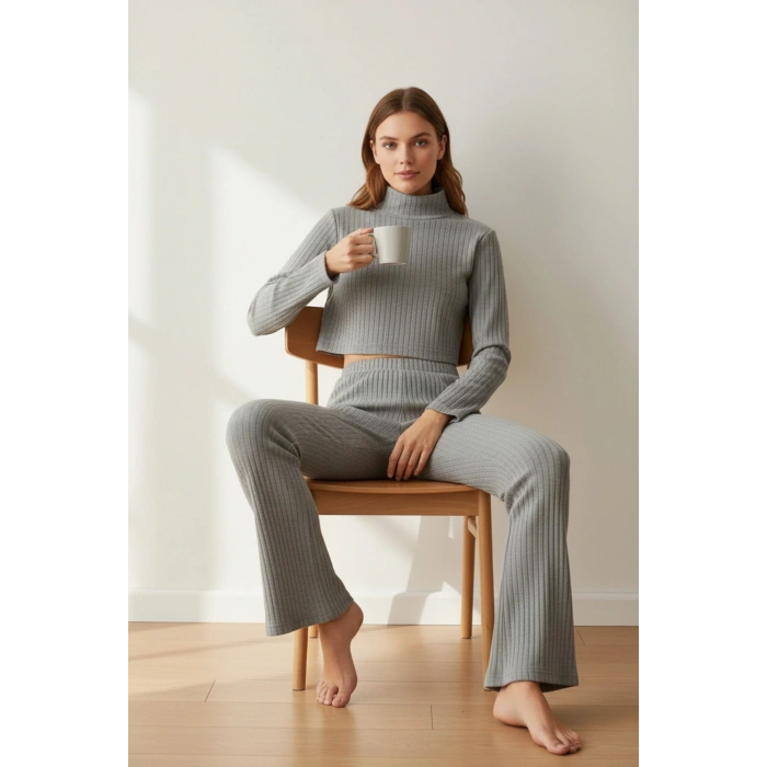 MARSiLYAN- Kadın Fitilli Eşofman Takımı – Gri Boğazlı Crop Üst & İspanyol Paça Pantolon, Esnek Rahat Kalıp