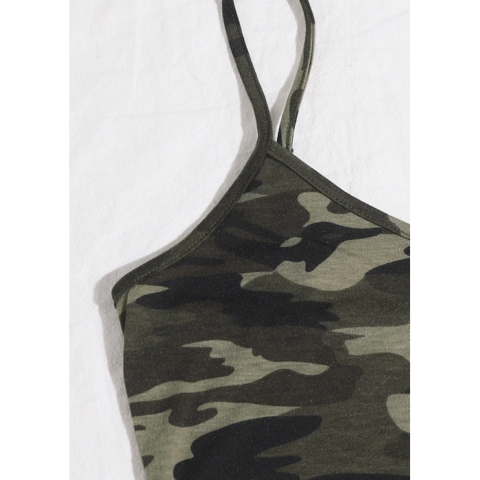 MARSiLYAN- Kadın Kamuflaj Desenli Askılı Crop Top ve Şortlu Gecelik Takım