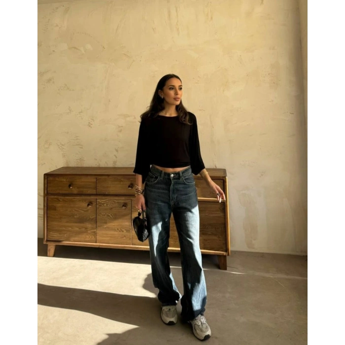 MARSiLYAN- Kadın Kayık Yaka Yarasa Kol Dökümlü Kısa Bluz