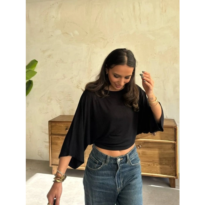 MARSiLYAN- Kadın Kayık Yaka Yarasa Kol Dökümlü Kısa Bluz