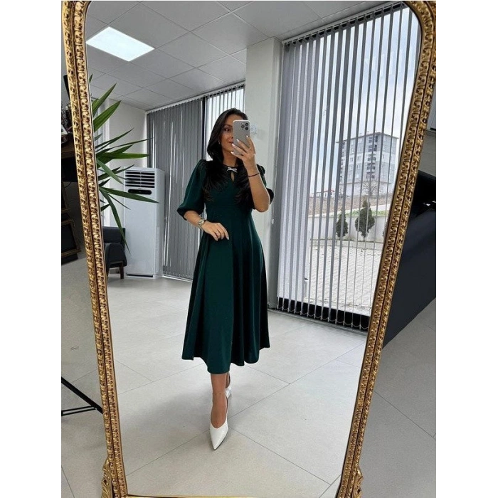 MARSiLYAN- Kadın Kısa Kollu Bisiklet Yaka Fiyonk Broşlu Midi Janjan Krep Elbise