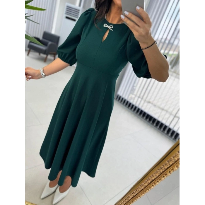 MARSiLYAN- Kadın Kısa Kollu Bisiklet Yaka Fiyonk Broşlu Midi Janjan Krep Elbise