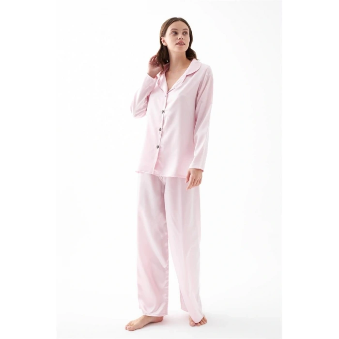 MARSiLYAN- Kadın Pembe Oversize Saten Pijama Takımı – Rahat Kesim Şık Ev Giyim Seti