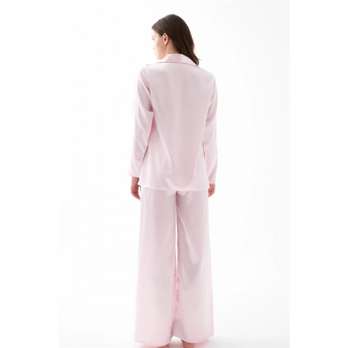MARSiLYAN- Kadın Pembe Oversize Saten Pijama Takımı – Rahat Kesim Şık Ev Giyim Seti