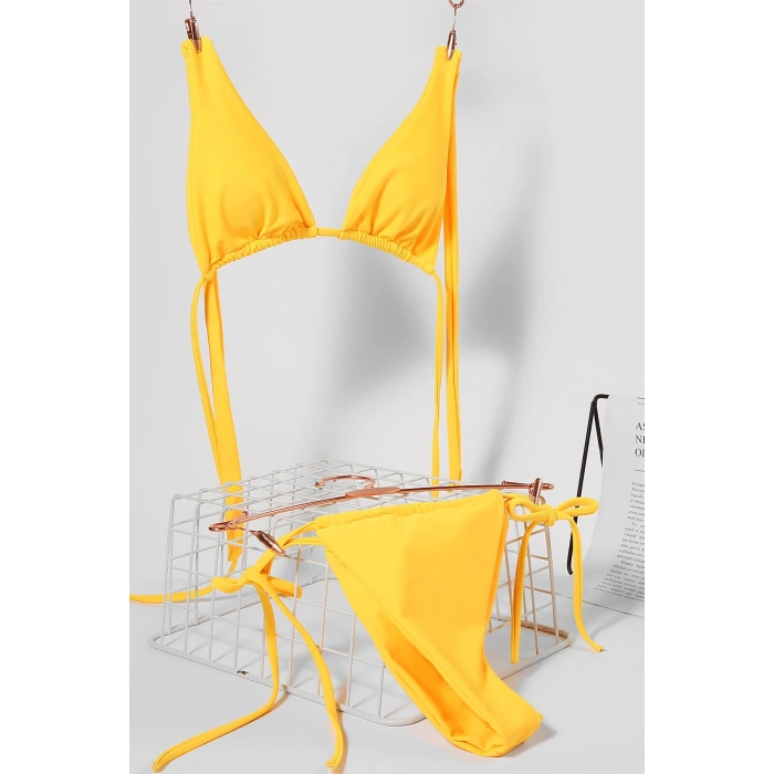 MARSiLYAN- Kadın Sarı Yandan Bağlamalı Tangalı Üçgen Bikini Mayo Takımı