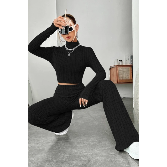 MARSiLYAN- Kadın Siyah Boğazlı Crop Top ve Yüksek Bel Eşofman Takımı Spor Şık Kombin