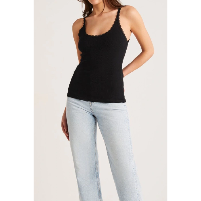 MARSiLYAN- Kadın Siyah Normal Kalıp Dantel Detalı Ince Askılı Oyuk Yaka Atlet