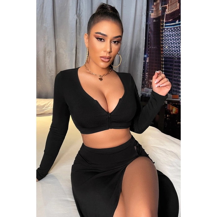 MARSiLYAN- Kadın Siyah Uzun Kol Göğüs ve Göbek Dekolteli Fermuarlı Crop Top Bluz