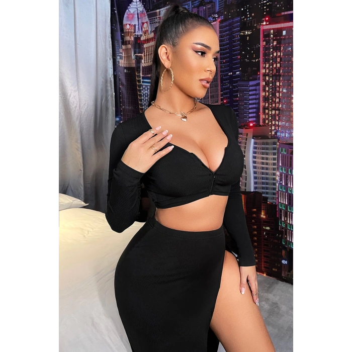 MARSiLYAN- Kadın Siyah Uzun Kol Göğüs ve Göbek Dekolteli Fermuarlı Crop Top Bluz