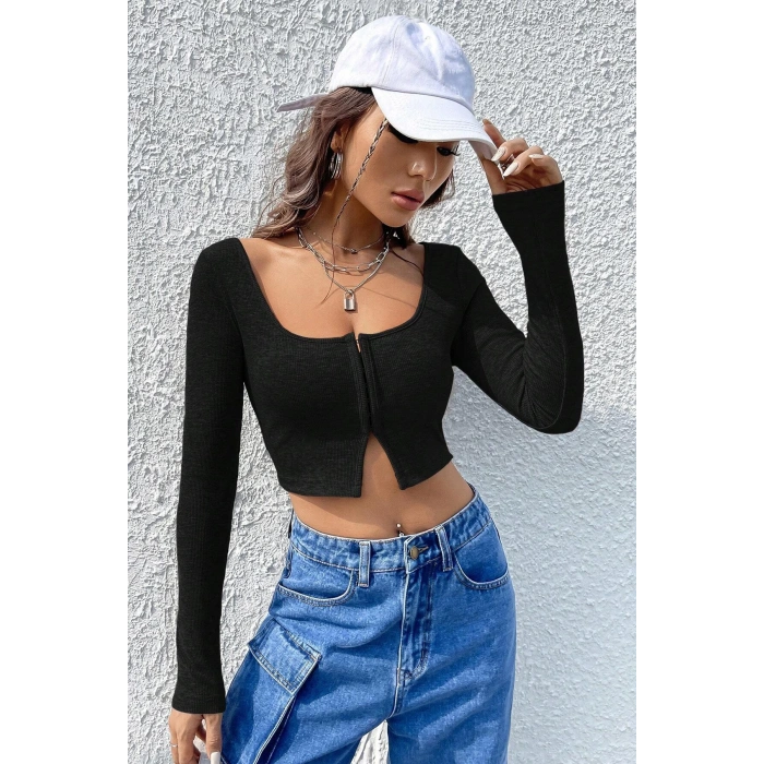 MARSiLYAN- Kadın Siyah Uzun Kollu Agraflı Göğüs ve Göbek Dekolteli Crop Top Bluz