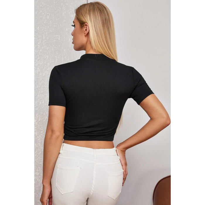 MARSiLYAN- Kadın Siyah Yarım Fermuarlı ve Kısa Kollu Crop Top Bluz