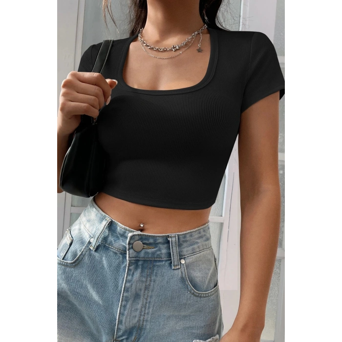 MARSiLYAN- Kadın Siyah Yarım Kol Düz Yaka Crop Top Bluz