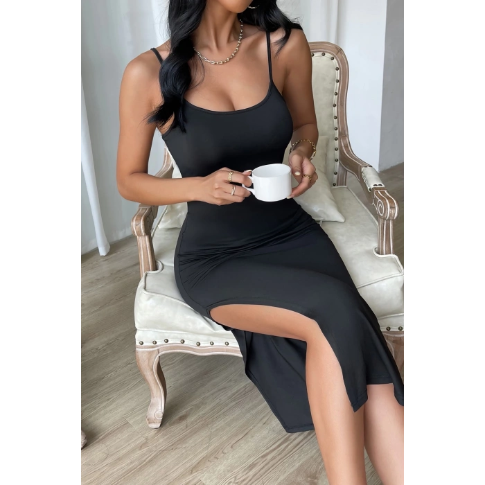 MARSiLYAN- Kadın Siyah Yırtmaçlı Diz Altı Vücüdu Saran Gecelik