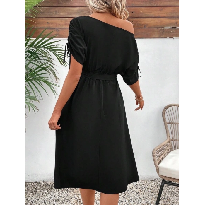 MARSiLYAN- Kadın Tek Omuzu Açık Kol Ucu Fiyonklu Belden Kuşaklı Yırtmaç Detaylı Viskon Elbise