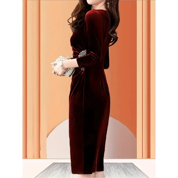 MARSiLYAN- Kadın Uzun Kollu Bot Yaka Yanı Taş Detaylı Midi Kadife Elbise