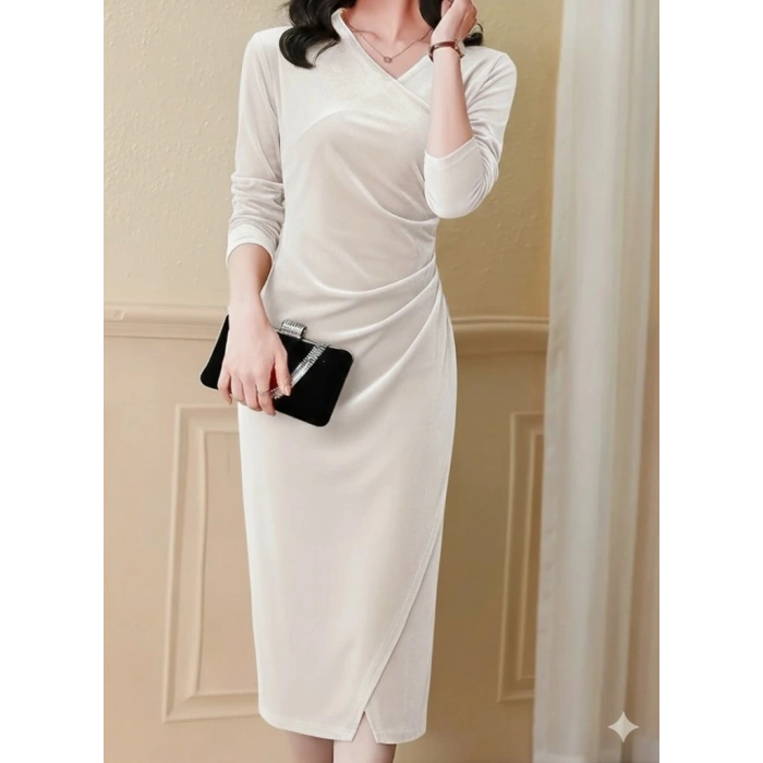 MARSiLYAN- Kadın Uzun Kollu Kruvaze Yakalı Yandan Büzgülü önden çapraz Detaylı Midi Kadife Elbise