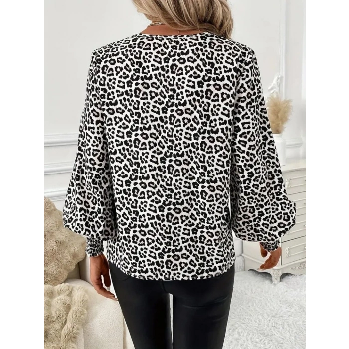 MARSiLYAN- Kadın Uzun Kollu V Yaka Kollar Gipe Detaylı Leopar Desenli Süprem Bluz