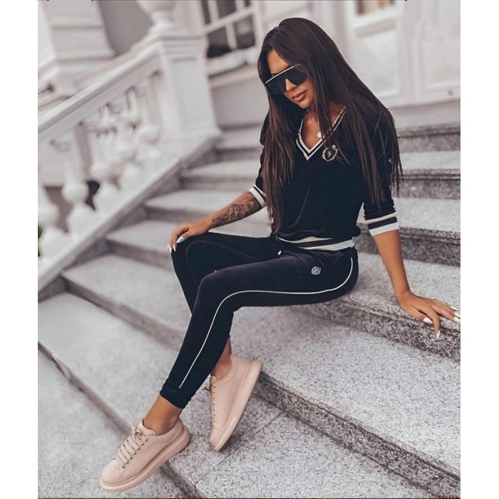 MARSiLYAN- Kadın Uzun Kollu V Yaka Yakası Ve Kol Ağzı şerit Detay Kadife Takım