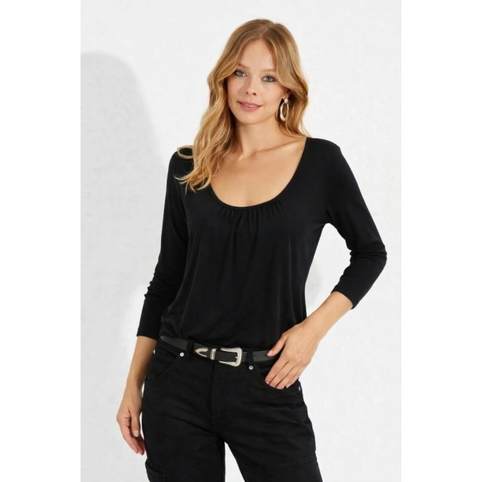 MARSiLYAN- Kadın Uzun Kollu Yuvarlak Yakalı Viskon Bluz