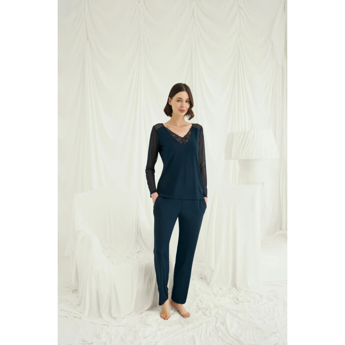 MARSiLYAN- Sırt Dekolteli Uzun Kollu Tüllü Ve Dantelli Pijama Takımı
