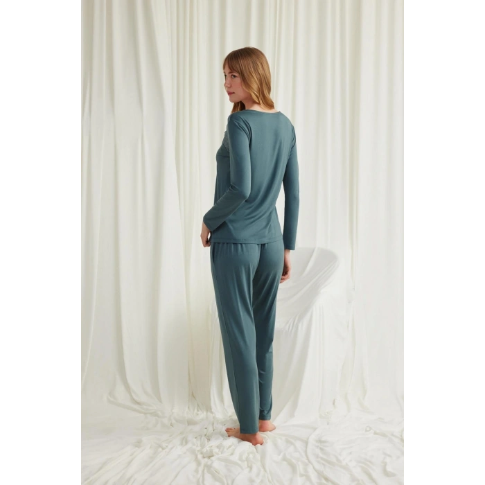 MARSiLYAN-  Yakası Omzu ve Paçası Dantelli Boydan Düğmeli Pijama Takımı