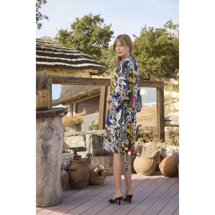 MARSiLYAN-  Yaprak Desenli Dantelli ve Dekolteli Sabahlık Takımı