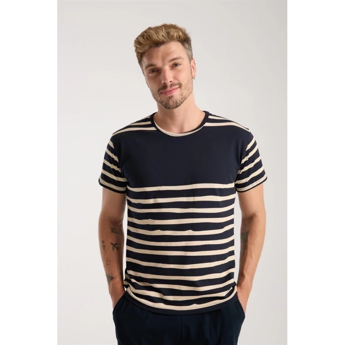 MİRAY- Erkek Lacivert Sıfır Yaka Kısa Kol Şortlu Pijama Takımı