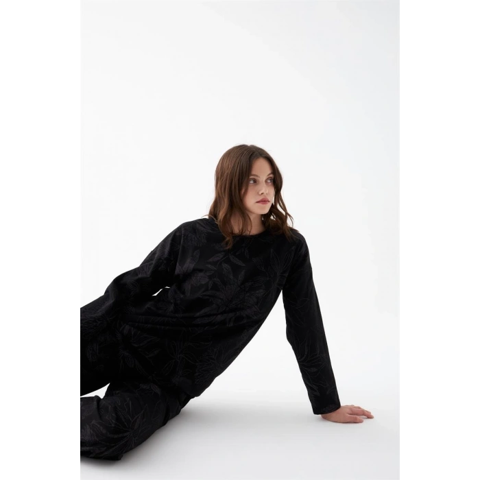 MİRAY- Kadın Oversize Siyah Çiçek Desenli Pamuklu Kalın Pijama Takımı