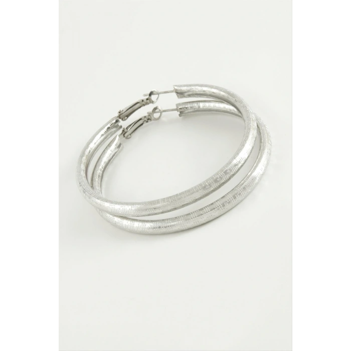 Noktalı Boru Halka Küpe 4 cm