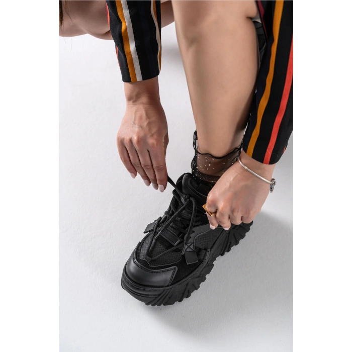 Orchid Siyah Kalın Tabanlı Spor Ayakkabı