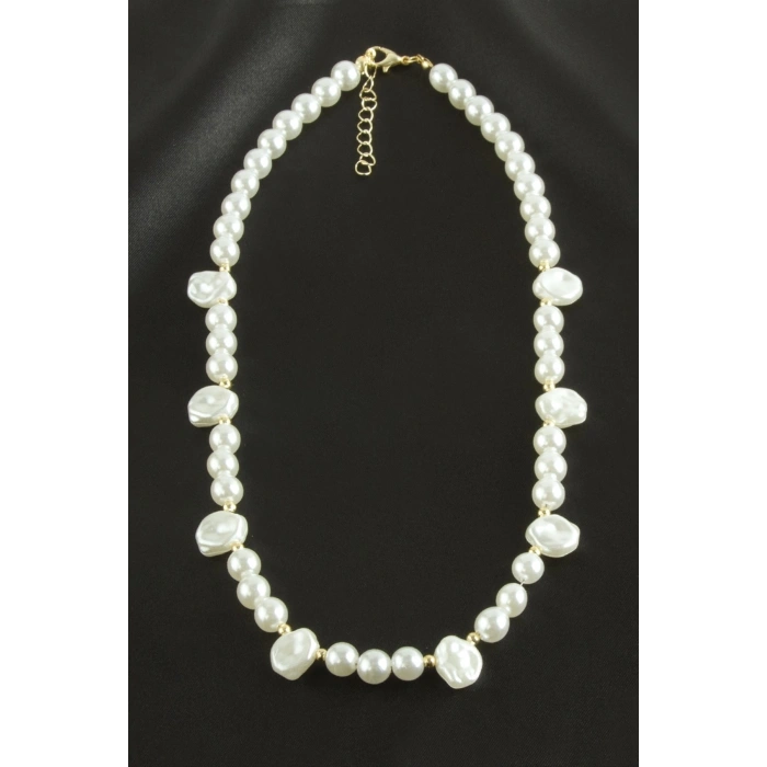 Oval İnci Kolye