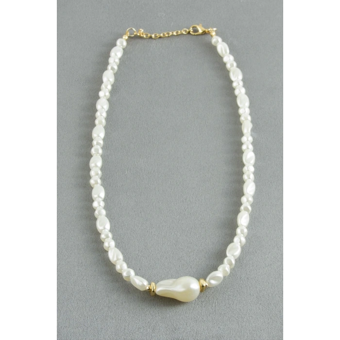 Oval Taşlı İnci  Kolye