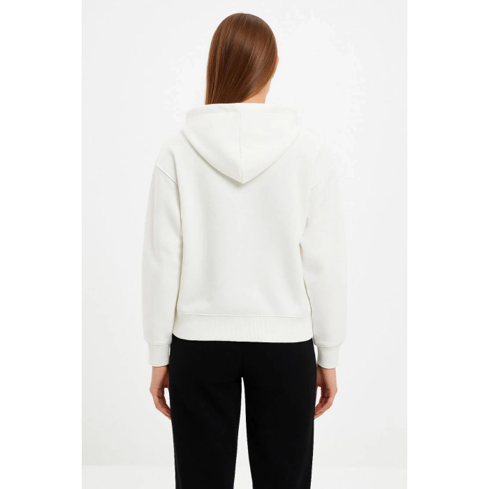 - Oversize Kapüşonlu Sweatshirt- Beyaz