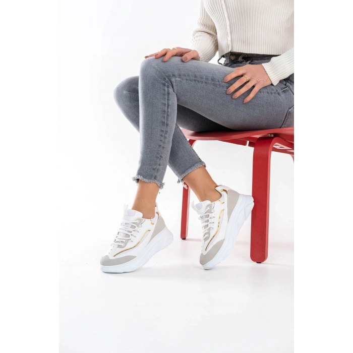 Paloma Beyaz Bağcıklı Spor Ayakkabı