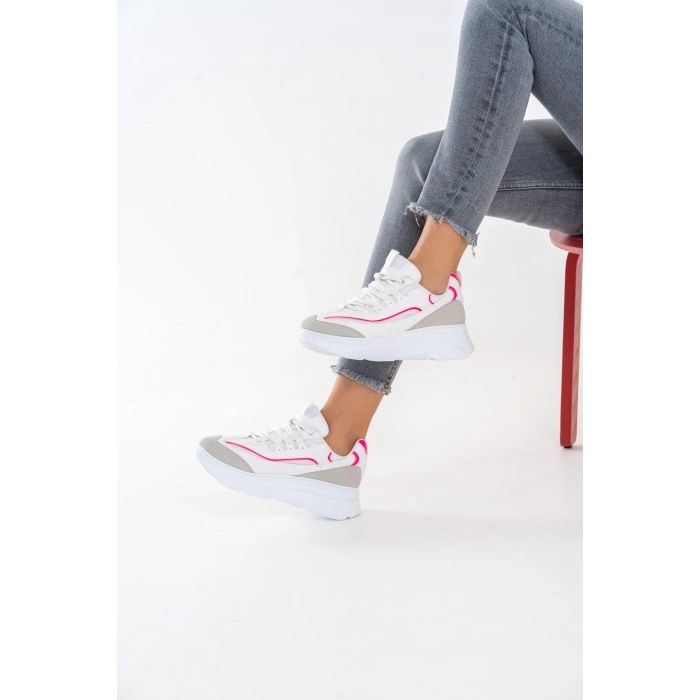 Paloma Beyaz Fuşya Bağcıklı Spor Ayakkabı