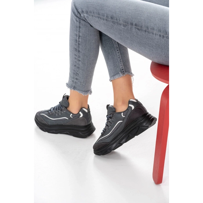 Paloma Beyaz Gri Bağcıklı Spor Ayakkabı