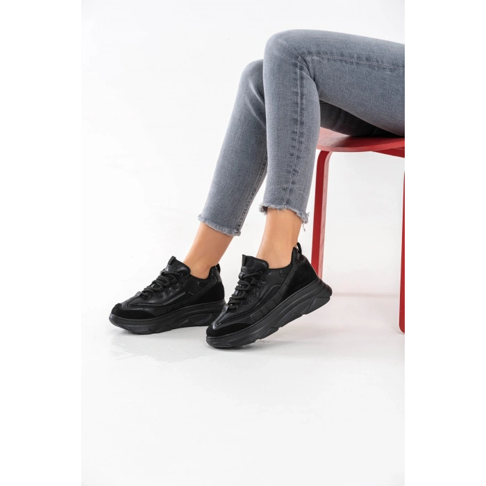 Paloma Siyah Bağcıklı Spor Ayakkabı