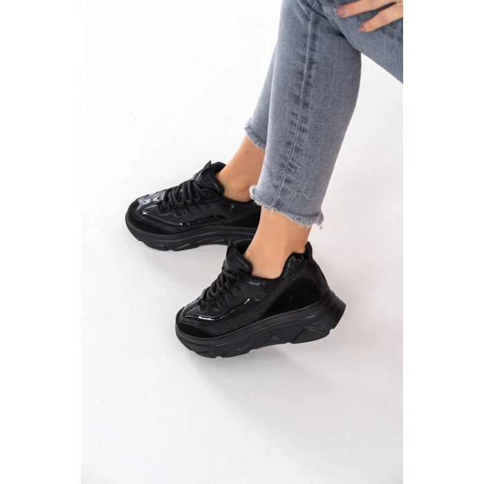 Paloma Siyah Bağcıklı Spor Ayakkabı