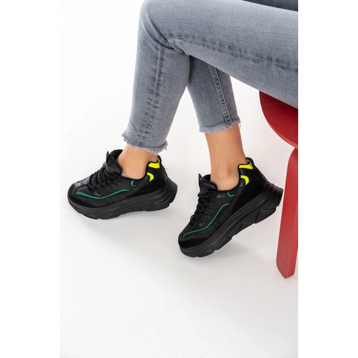 Paloma Siyah Yeşil Bağcıklı Spor Ayakkabı