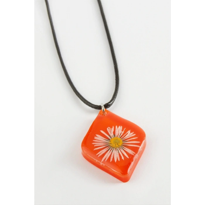 Papatya Köşeli Epoksi Kolye