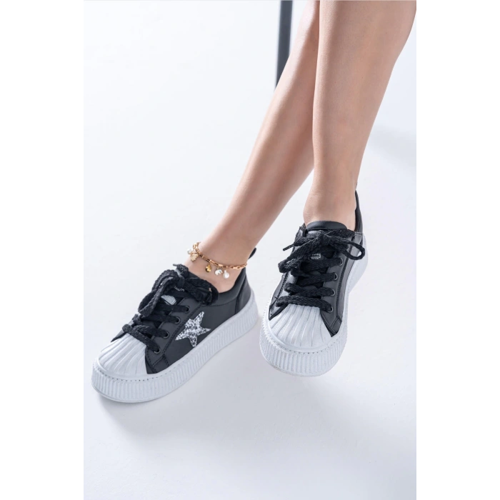Patricia Siyah Beyaz Taş Detaylı Bağcıklı Spor Ayakkabı