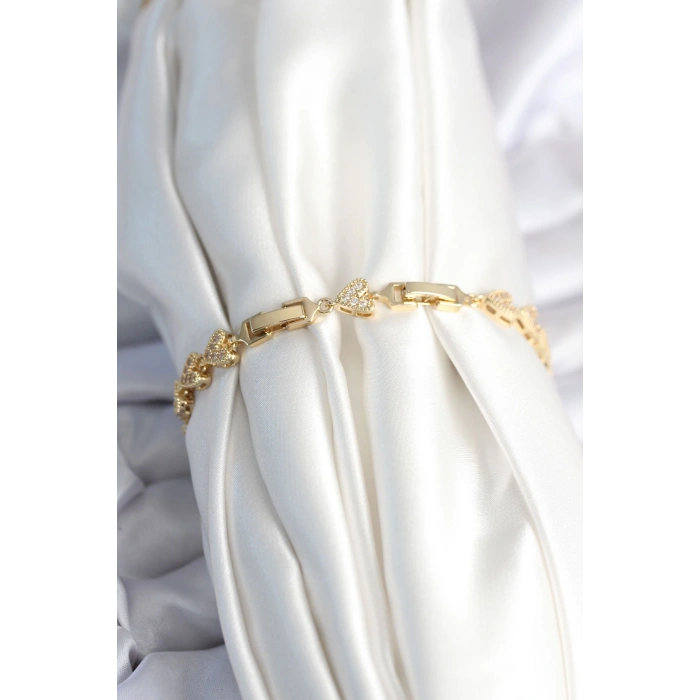 Pirinç Gold Renk Kalp Model Kadın Bileklik - TJ-BB7982